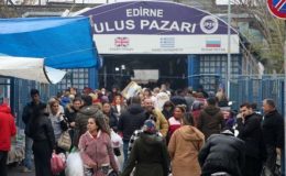 Bulgar turistler yılbaşı alışverişi için Edirne’ye akın etti