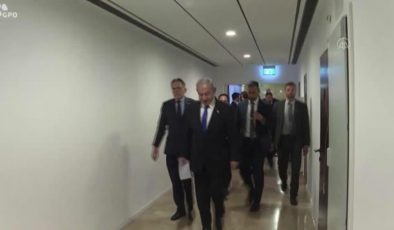 Netanyahu, tartışmalı yargı düzenlemesini protestolara rağmen yine savundu